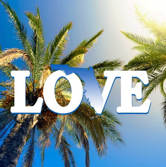 Meet Your Posh AMBASSADOR!! - Picture 2 of 11